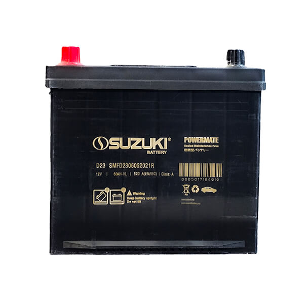 تصویر باتری ۶۰ آمپر بلند سوزوکی قطب راست با بدنه سیاه، برچسب قرمز و آبی و ترمینالهای موافق در بالای باتری. این مدل ۱۲ ولت، MF و دارای گارانتی ۳۶ ماهه سپاهان باتری است.